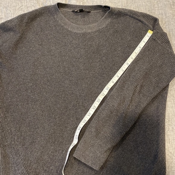 Athleta Silk and Tencel Blend Asymmetrical Hem Sweater - Picture 9 of 12